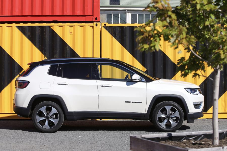  Jeep Compass Limited (MP) 2017 года  (AU) (фото 14 из 41)